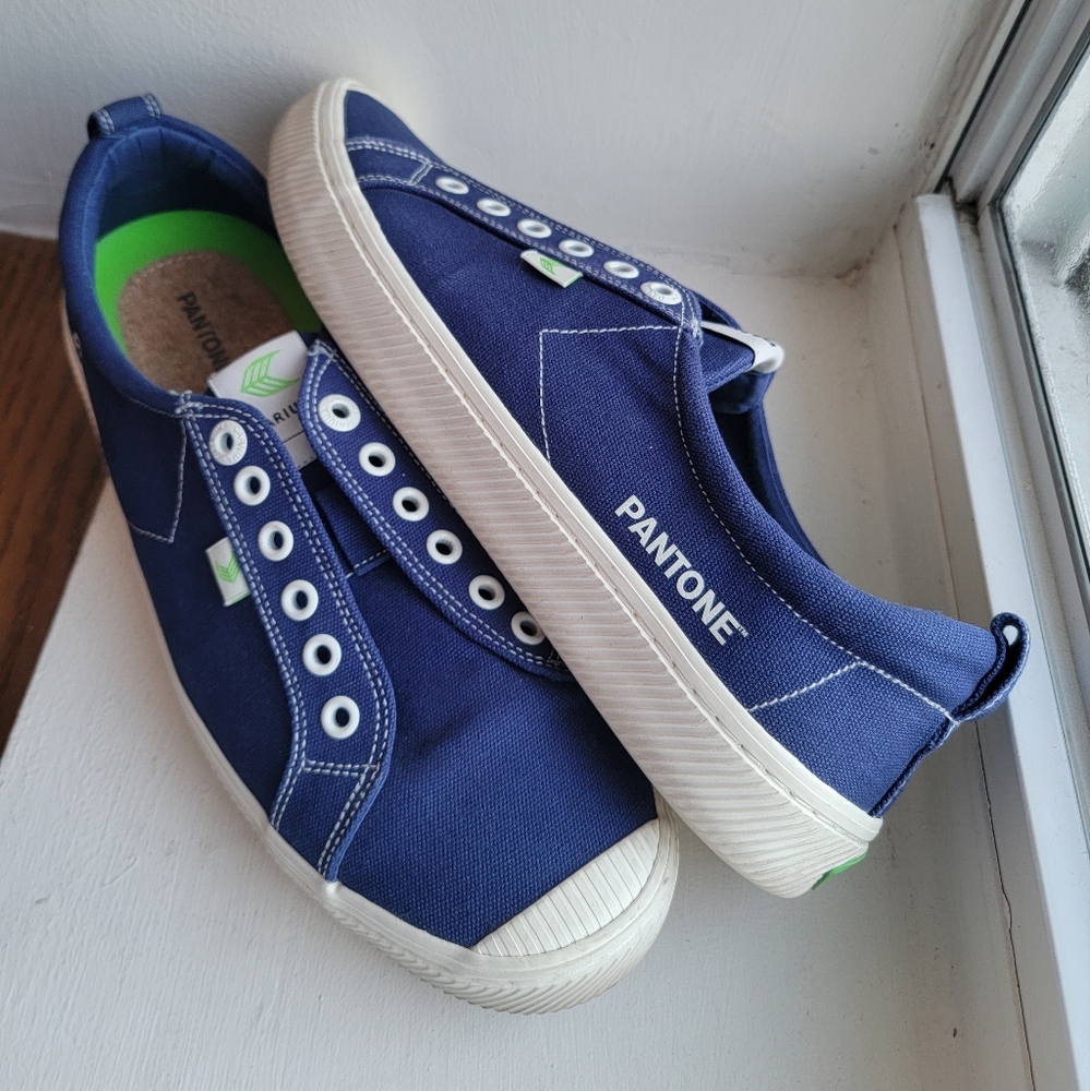OCA Low Sneaker